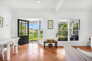 Watta Cottage - Wattamolla - 4