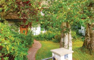 Gorgeous Apartment In Prerow With Wifi - 3