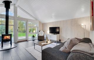 3 Bedroom Lovely Home In Føllenslev - Føllenslev - 9
