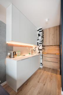 Postępu Comfort Apartment by BookingHost - 4