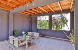 Gorgeous Home In Okrug Gornji With Wifi - 1