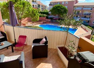 Coeur de Fréjus, L'AMPHITHÉÂTRE, appartement 3 pièces climatisé, terrasse, barbecue, piscine & parking - Fréjus - 9