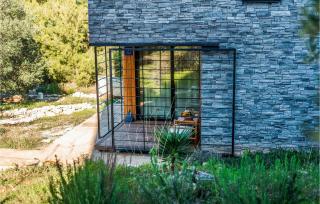 Amazing Home In Dragove - Dragove - 4