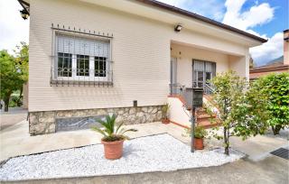Lovely Apartment In Camaiore - Camaiore - 2
