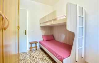 Lovely Apartment In Camaiore - Camaiore - 3