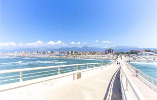 Lovely Apartment In Camaiore - Camaiore - 2