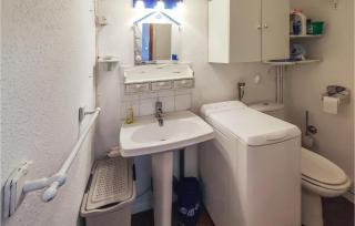 Cozy Home In Saint Pierre La Mer - 7