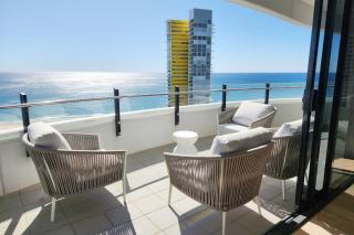 Modern luxury with breathtaking ocean views - 8