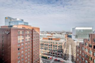 Kendall Sq 1BR w Office Nook Gym nr MIT BOS-43 - 5