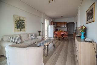 Seafront Apartment Grace - Kalamata - 6