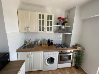 Stylish Studio - Piata Alba Iulia - Bucarest - 2