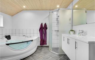 Four-Bedroom Holiday Home In Slagelse - Venemose - 4