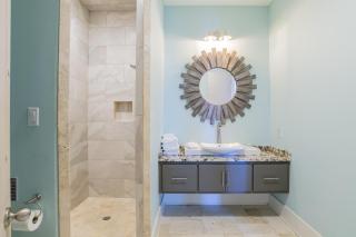 Castle In The Sand West Orange Beach Al-9 Bdrm-9,5Bth Prvt Pool,great Location - Orange Beach - 3