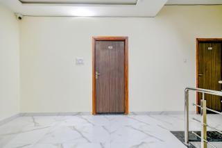 FabHotel DR Greens - Indore - 4