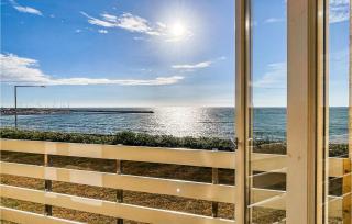 1 Bedroom Stunning Home In Rønne - 3