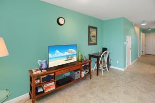 Sea Cliff B-2 by Pristine Properties Vacation Rentals - 3