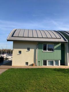 Luxe watervilla met eigen aanlegsteiger geschikt voor maximaal 6 personen in recreatiegebied de Gouden Ham in Maasbommel - Maasbommel - 4