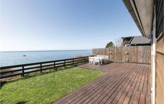 Holiday Home Nebbe Oddevej - Rønne - 1