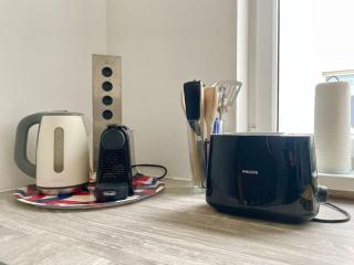 Rooftop Apartment with Free Parking & Balcony & AC - 6