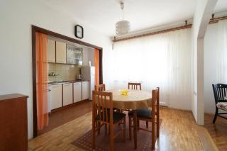 Apartman Ema - Gornji Karin - 2
