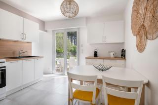 Incroyable emplacement à 110m de la plage - 3