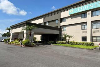 La Quinta by Wyndham Orlando South - Orlando - 8