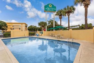 La Quinta by Wyndham Orlando South - 5