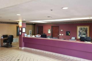 Travelodge by Wyndham Carlsbad NM - Carlsbad - 8