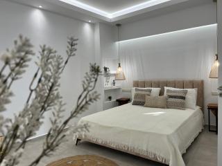 Aleria Central Apartments - Naxos Chora - 0