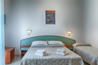 Hotel Raimondi - Bellaria-Igea Marina - 4