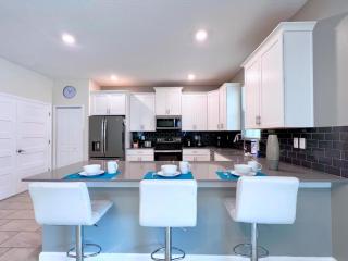 Eight-Bedroom House - Kissimmee - 3