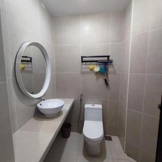 Homestay Wee Inn JB INDOOR POOL - Johor Bahru - 3
