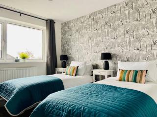 uSnooz - Cosy house, 2 bed, parking - 0