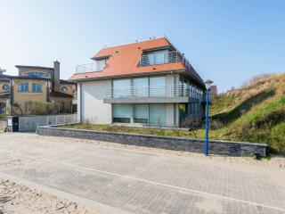 Apartment in Koksijde for 8 Person - Koksijde - 0