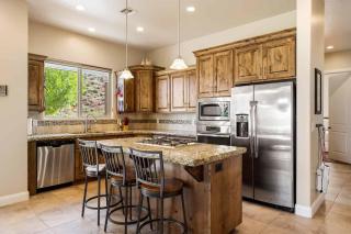 Gateway to Fun townhouse - Washington - 8