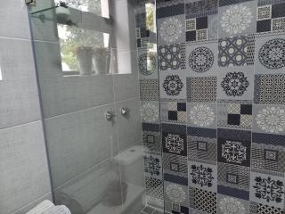 Villa Roc Guesthouse - Solar Power - Ballito - 5