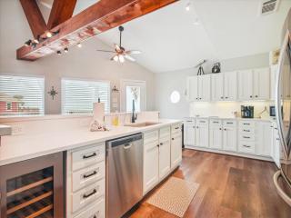 Sandcastle At Bermuda Beach - 4