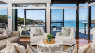 Sails on the Beachfront - Exclusive Seaside Home - Anna Bay - 6