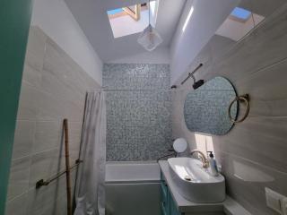 Lovely 2 Bedroom Condo with Mountain View Terrace - 6