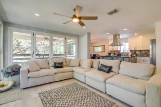 Lago Vista Vacation Rental with Fireplace! - 5