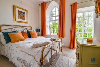 The Old Chapel - Exclusive Retreat - 7