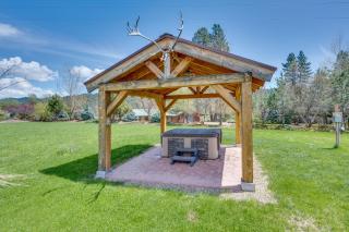 Garden Valley Cabin with Teepee, Deck and Mtn Views! - 8