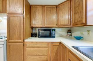 2 Blocks to Bay Cabana Breeze Rockport Rental! - Rockport - 1
