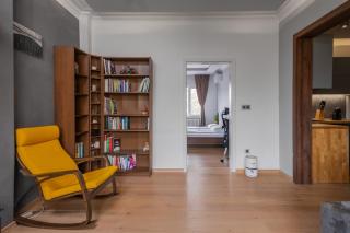 The Honeycomb Hideaway by Flat Mаnager - 1