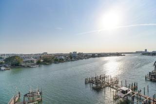 Coastal Condo with Harbor Views Steps to Beach! - Clearwater Beach - 9