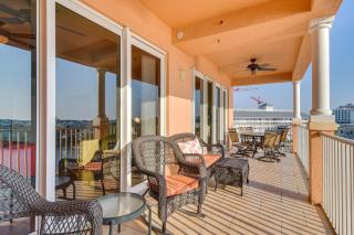 Coastal Condo with Harbor Views Steps to Beach! - Clearwater Beach - 0