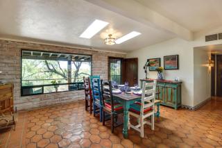 Eclectic Tucson Home 2 Mi to Saguaro National Park - Tucson - 4