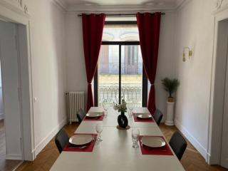 Appartement - 2 chambres - Parking voiture - 4