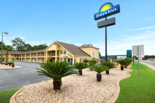 Days Inn by Wyndham Alma - 9