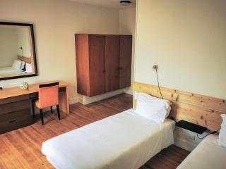 Garden's Nest - North Villa - 2